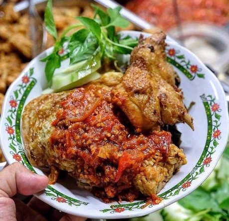 asal-usul-pecel-lele