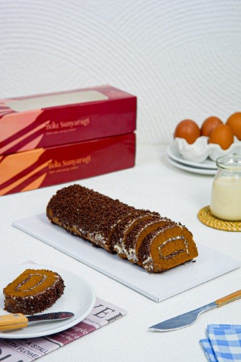 Bolu Sunyaragi Cokelat: Favorit Semua Umur bolu sunyaragi cokelat